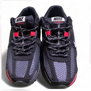 Nike Zoom Vomero 5 size 5.5 #NoBox